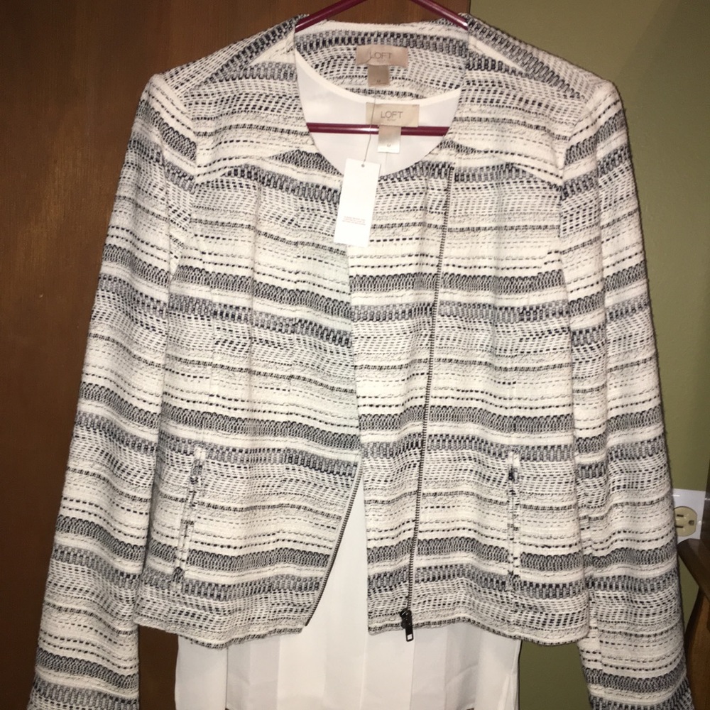 Women’s dress coat/ blazer